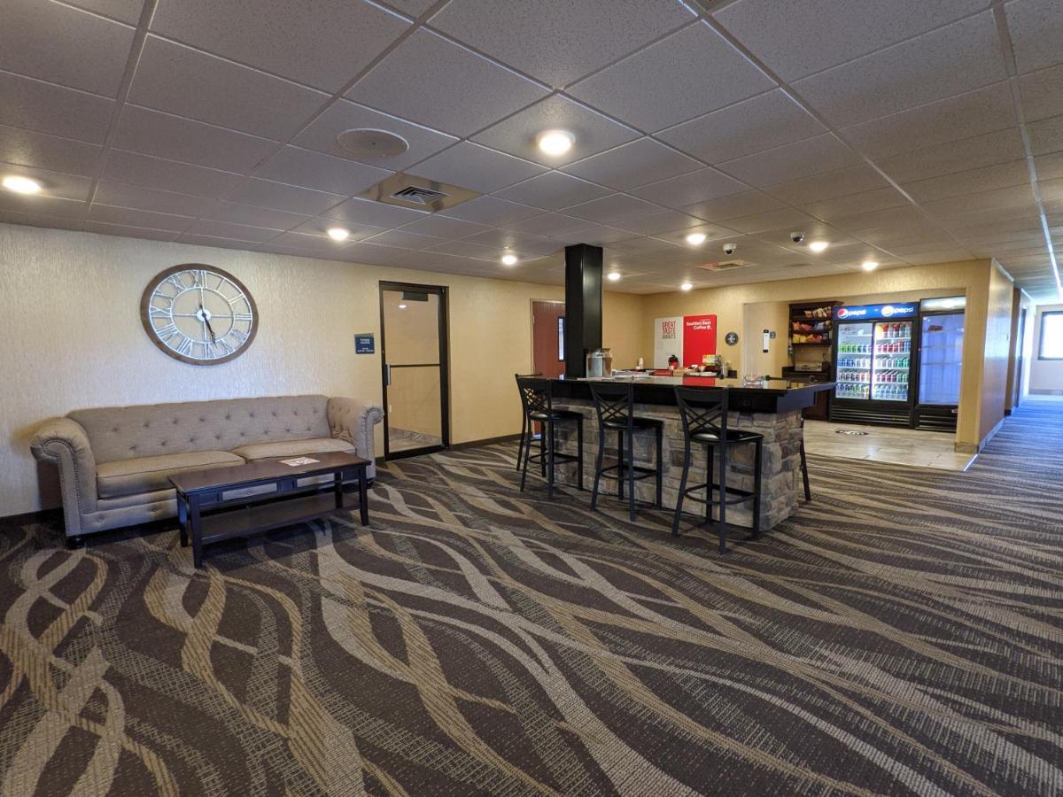 Cobblestone Inn & Suites - Merrill Exteriér fotografie