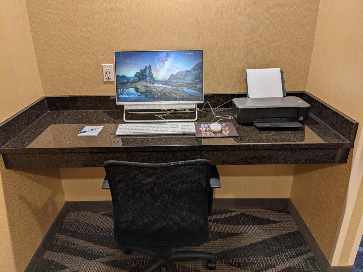 Cobblestone Inn & Suites - Merrill Exteriér fotografie