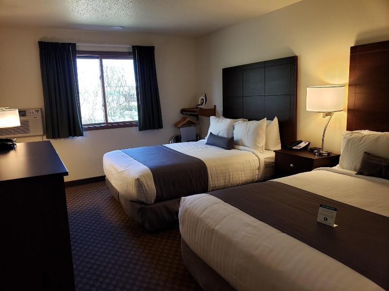 Cobblestone Inn & Suites - Merrill Exteriér fotografie