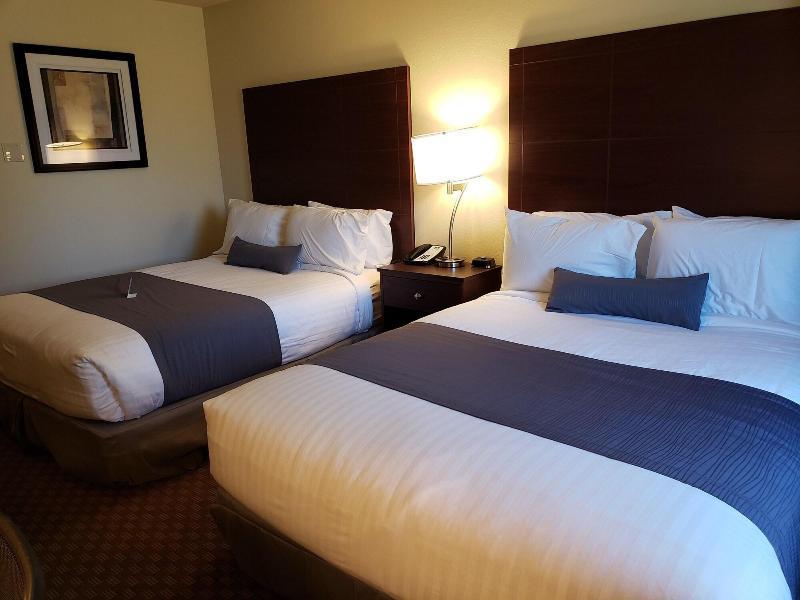 Cobblestone Inn & Suites - Merrill Exteriér fotografie